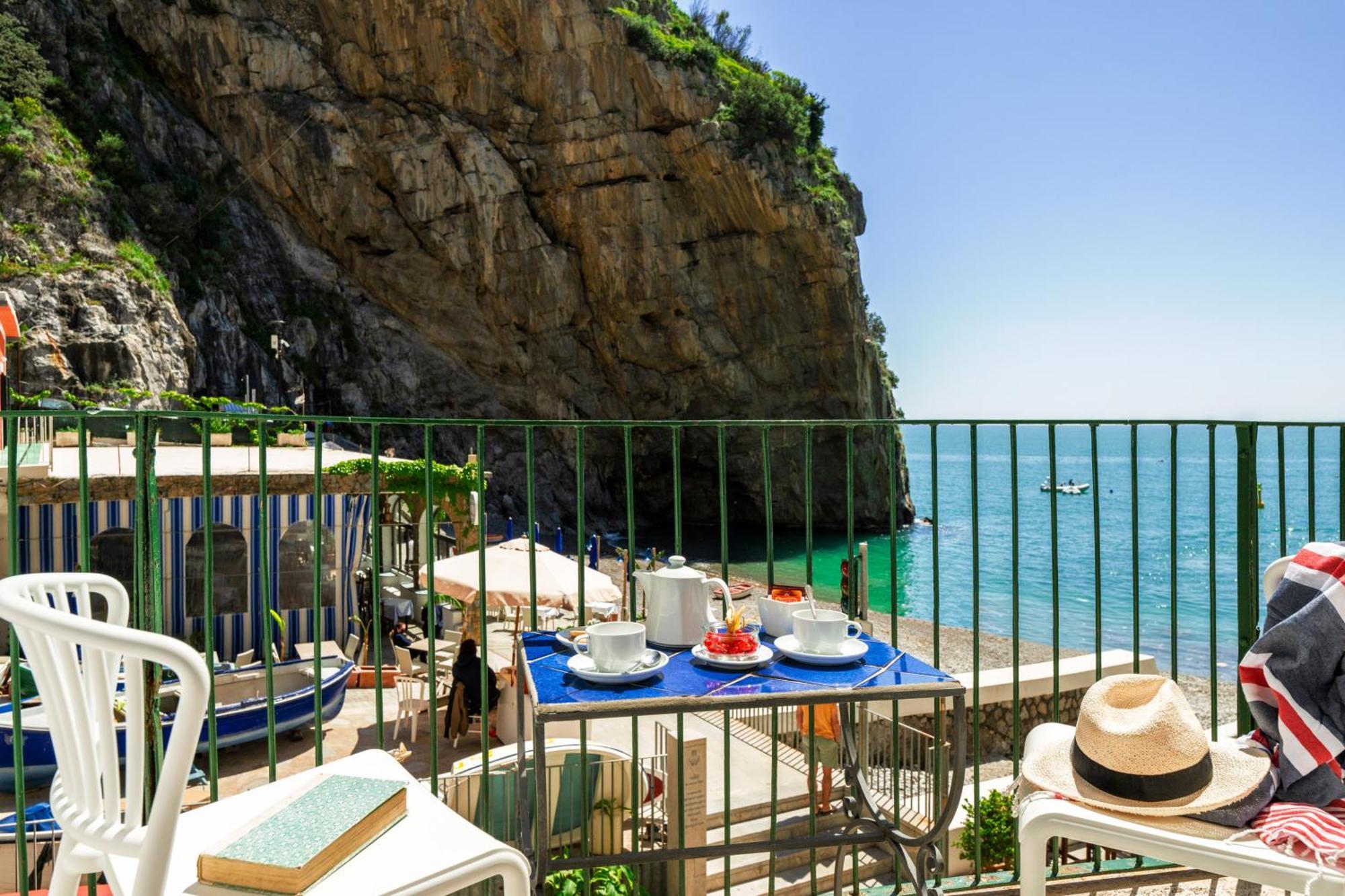 Hotel Alfonso A Mare Praiano Ruang foto